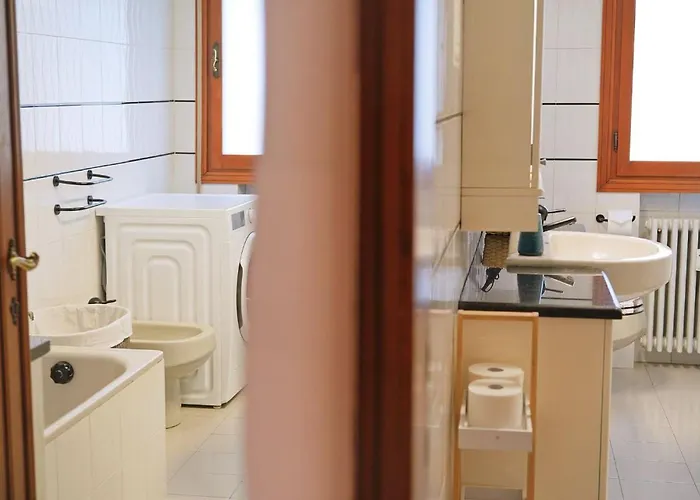 Venice Apollo Appartement *